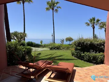 3 bedroom Apartment for Sale in New Golden Mile-55149