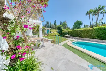 6 bedroom House for Sale in El Rosario