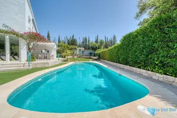 6 bedroom House for Sale in El Rosario-55175