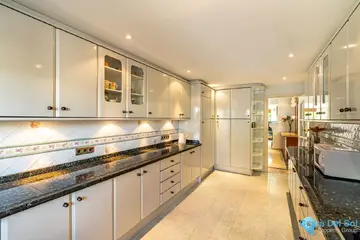 5 bedroom House for Sale in New Golden Mile-55201