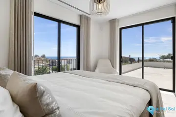 5 bedroom House for Sale in Estepona-55228