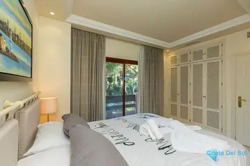 3 bedroom Apartment for Sale in Marbella-11292