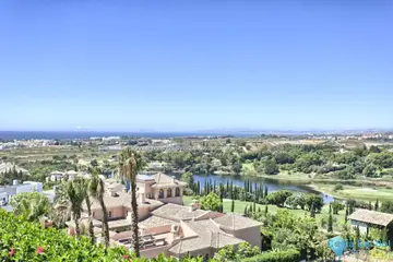 4 bedroom House for Sale in Los Flamingos-55393
