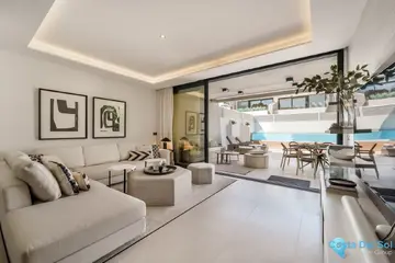 5 bedroom House for Sale in Puerto Banús-55430