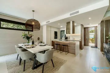 5 bedroom House for Sale in Puerto Banús-55437