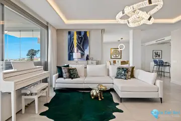7 bedroom Apartment for Sale in Marbella-55460