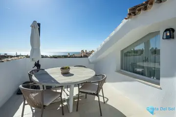 5 bedroom Apartment for Sale in The Golden Mile