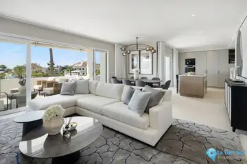 3 bedroom Apartment for Sale in The Golden Mile-55518