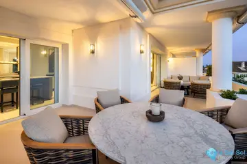 3 bedroom Apartment for Sale in The Golden Mile-55525