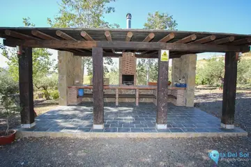 3 bedroom House for Sale in Pizarra-101930