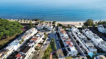 4 bedroom House for Sale in The Golden Mile-55587