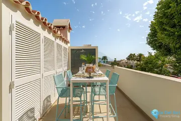 4 bedroom House for Sale in The Golden Mile-55599