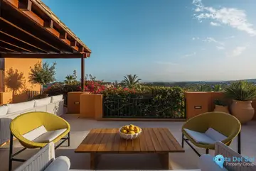 4 bedroom Apartment for Sale in Nueva Andalucía-55672