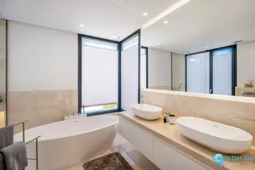 6 bedroom House for Sale in New Golden Mile-55684