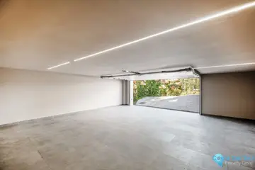 6 bedroom House for Sale in New Golden Mile-55687