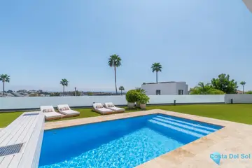 5 bedroom House for Sale in Benahavís-55757