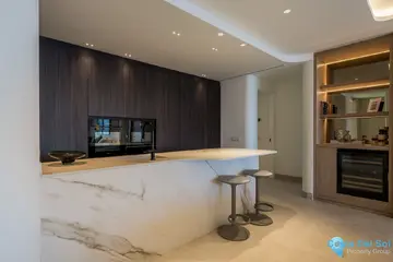 3 bedroom Apartment for Sale in New Golden Mile-55811