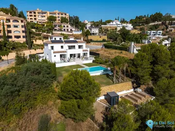 5 bedroom House for Sale in Elviria-55860