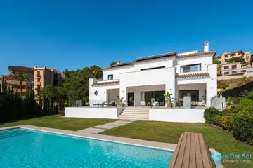5 bedroom House for Sale in Elviria-55862