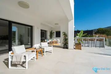 5 bedroom House for Sale in Elviria-55872