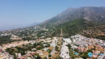 5 bedroom House for Sale in Marbella-55875