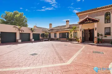 4 bedroom House for Sale in Benahavís-55925