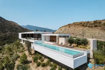 4 bedroom House for Sale in Benahavís
