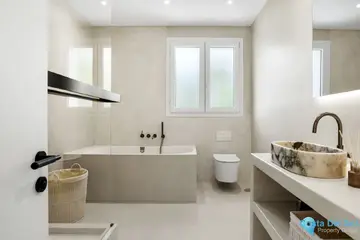 4 bedroom House for Sale in Benahavís-56028