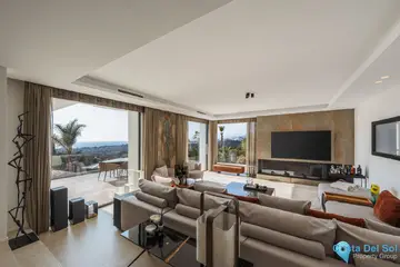 4 bedroom House for Sale in El Rosario-56151