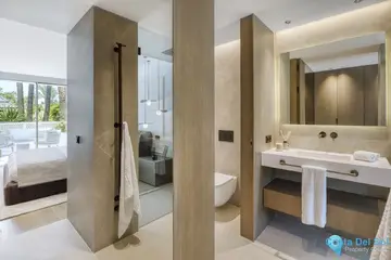 3 bedroom Apartment for Sale in The Golden Mile-56196