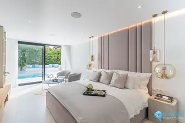 4 bedroom House for Sale in Marbesa-56242