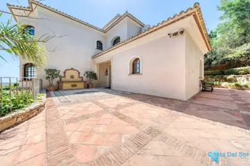 5 bedroom House for Sale in Sotogrande-56314