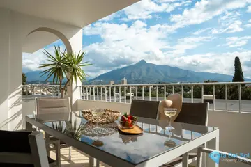 4 bedroom Apartment for Sale in Nueva Andalucía