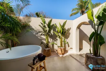 5 bedroom House for Sale in Cortijo Blanco-56367