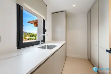 5 bedroom House for Sale in El Rosario-56407
