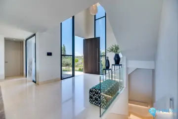 5 bedroom House for Sale in The Golden Mile-56440
