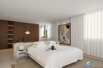 4 bedroom House for Sale in Sierra Blanca-56445