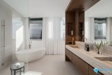 4 bedroom House for Sale in Sierra Blanca-56451