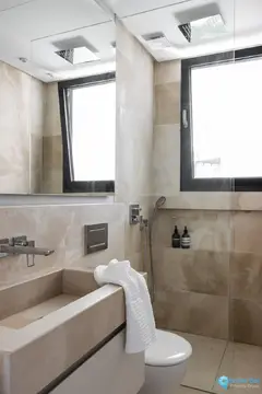 6 bedroom House for Sale in The Golden Mile-56469