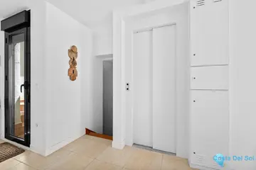 3 bedroom House for Sale in New Golden Mile-11408