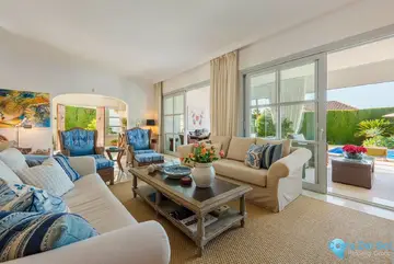 4 bedroom House for Sale in Sierra Blanca-56554