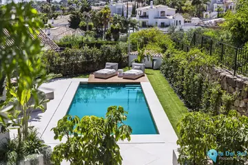 5 bedroom House for Sale in Nueva Andalucía-56969