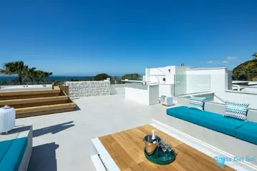 4 bedroom House for Sale in Marbella-57057