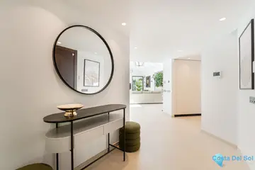 5 bedroom House for Sale in Marbella-57087