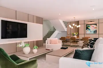 5 bedroom House for Sale in Nueva Andalucía-57158