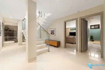 5 bedroom House for Sale in Nueva Andalucía-57188