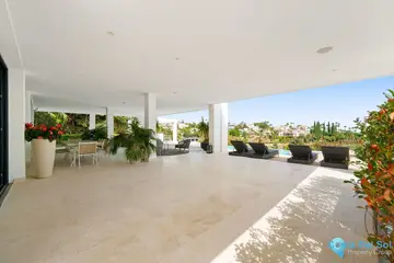 5 bedroom House for Sale in Nueva Andalucía-57191