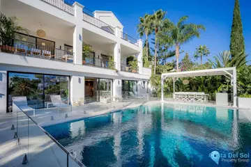 5 bedroom House for Sale in Benahavís-57232