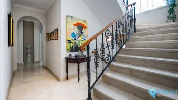 8 bedroom House for Sale in Nueva Andalucía-57396
