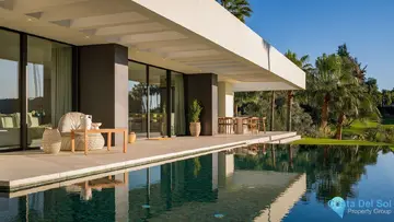 4 bedroom House for Sale in Nueva Andalucía-57492
